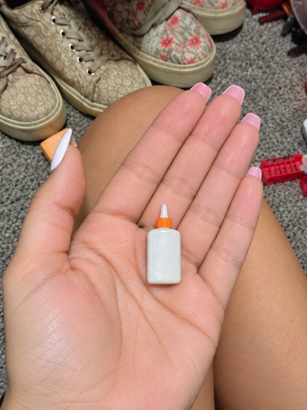 Miniature Fake Glue Bottle Dollhouse School Doll Accessory